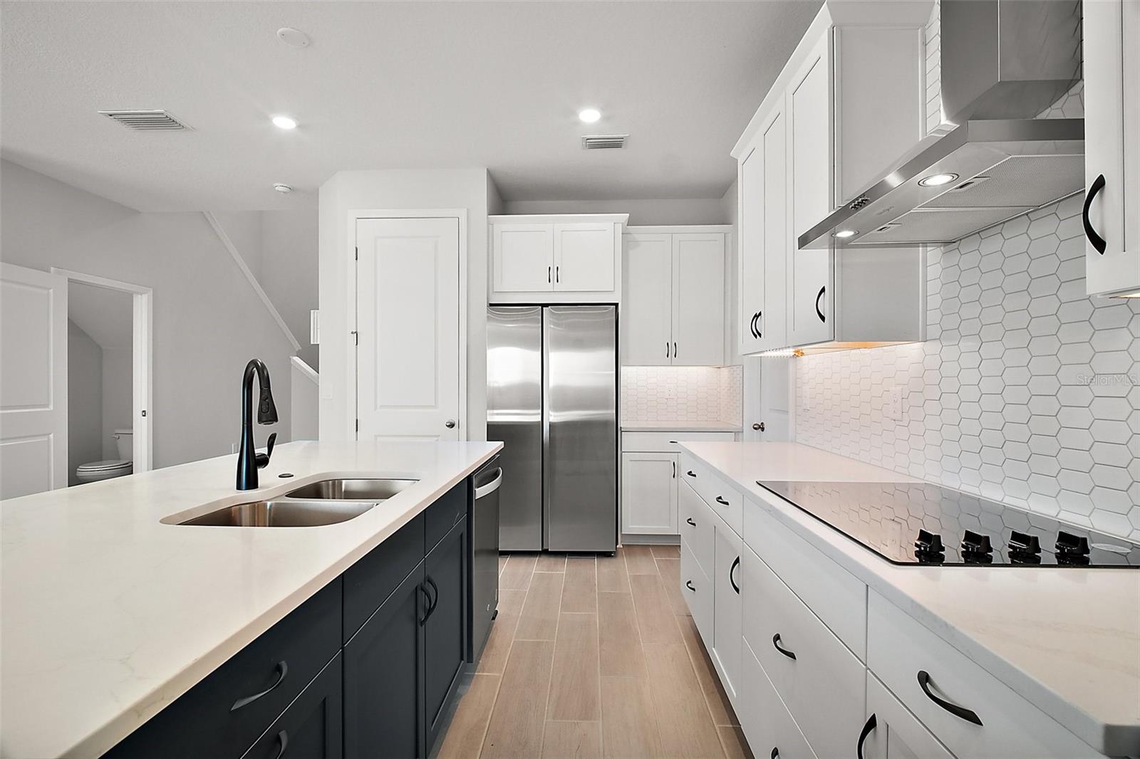 Image 4 of 42 For 2416 Juniper Berry Drive