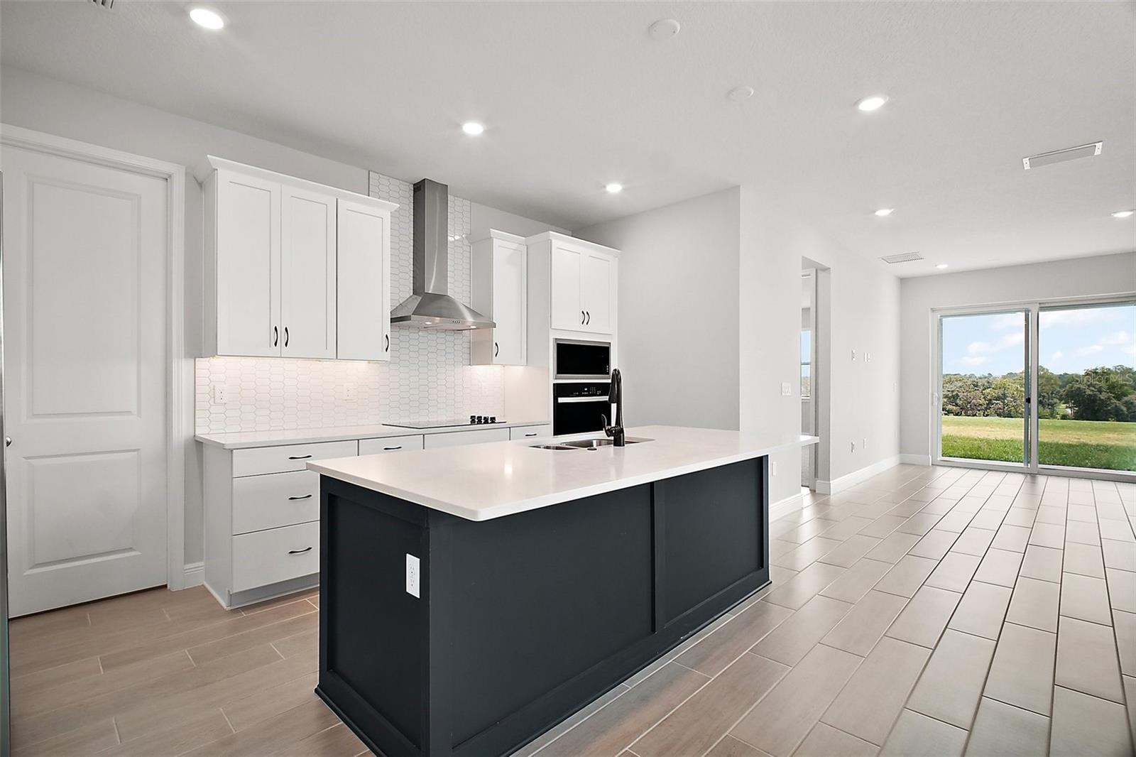 Image 6 of 42 For 2416 Juniper Berry Drive