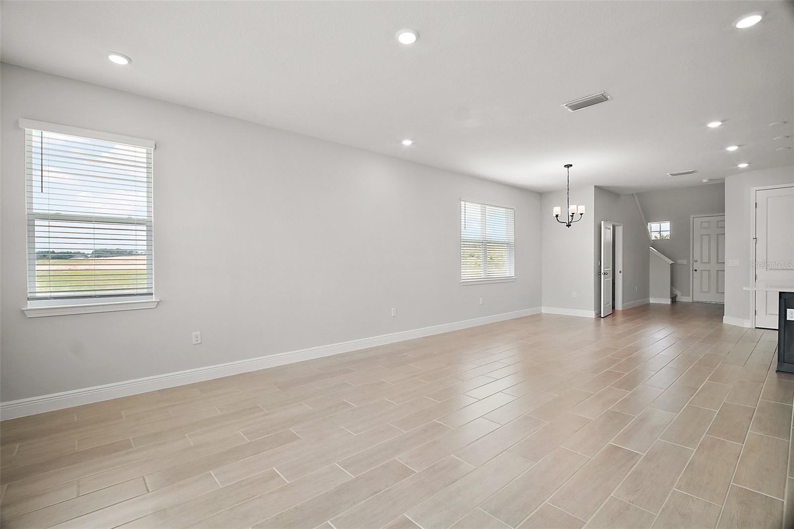 Image 8 of 42 For 2416 Juniper Berry Drive