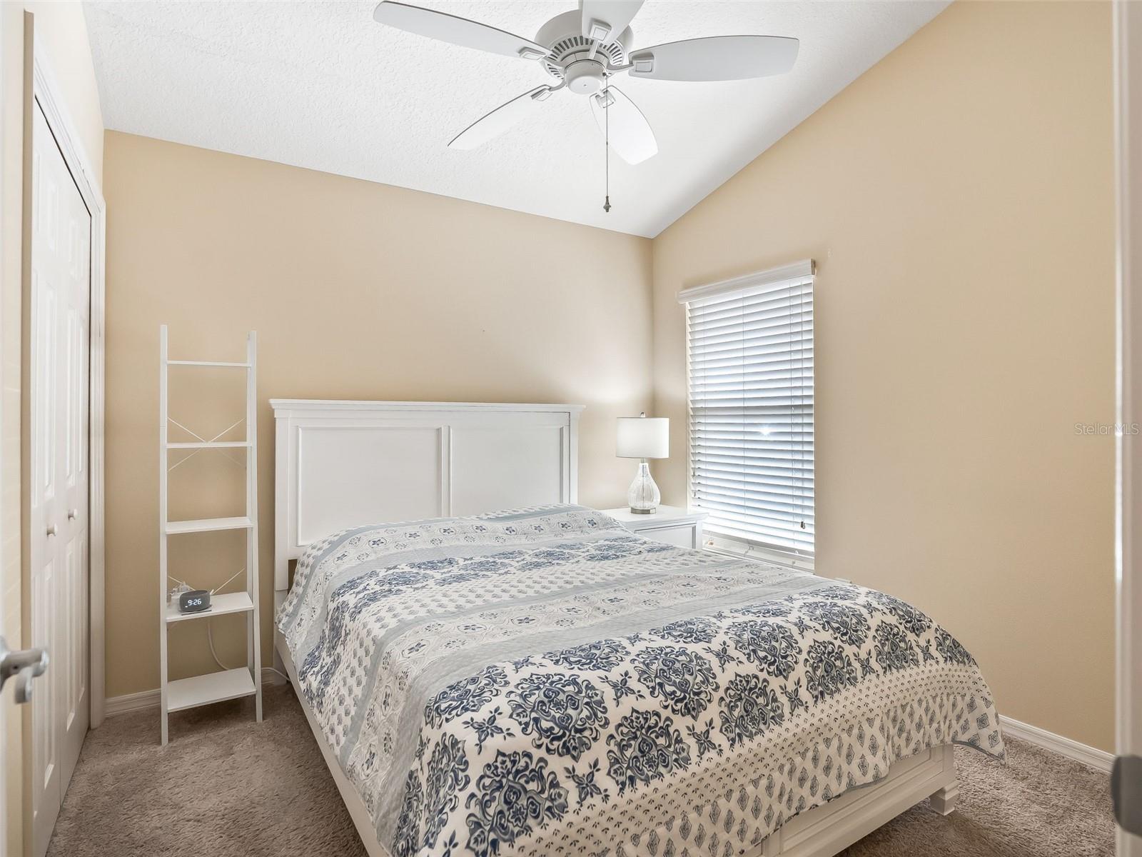 Image 27 of 50 For 1946 Loadstar Avenue