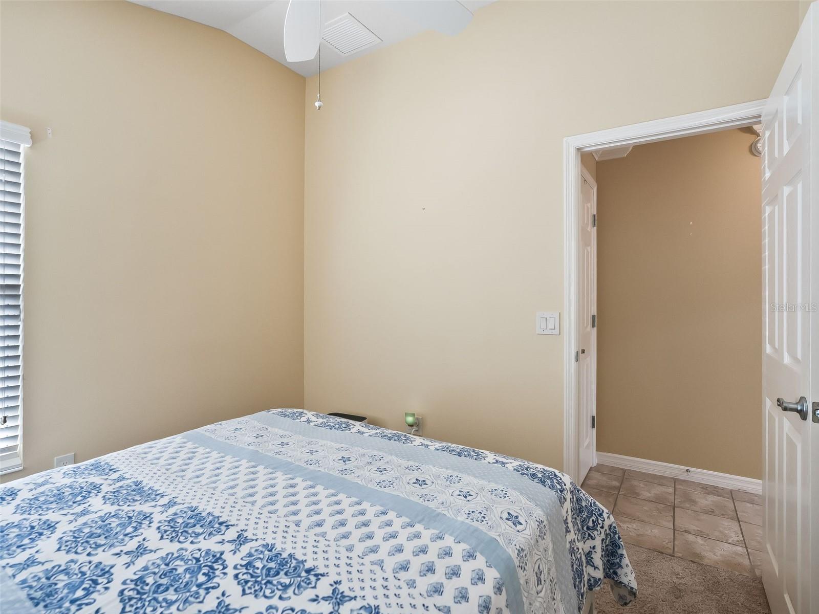 Image 29 of 50 For 1946 Loadstar Avenue