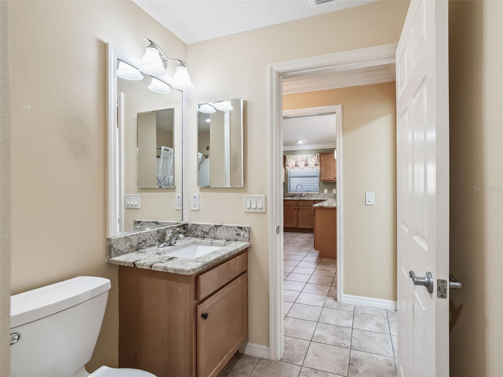 Image 32 of 50 For 1946 Loadstar Avenue