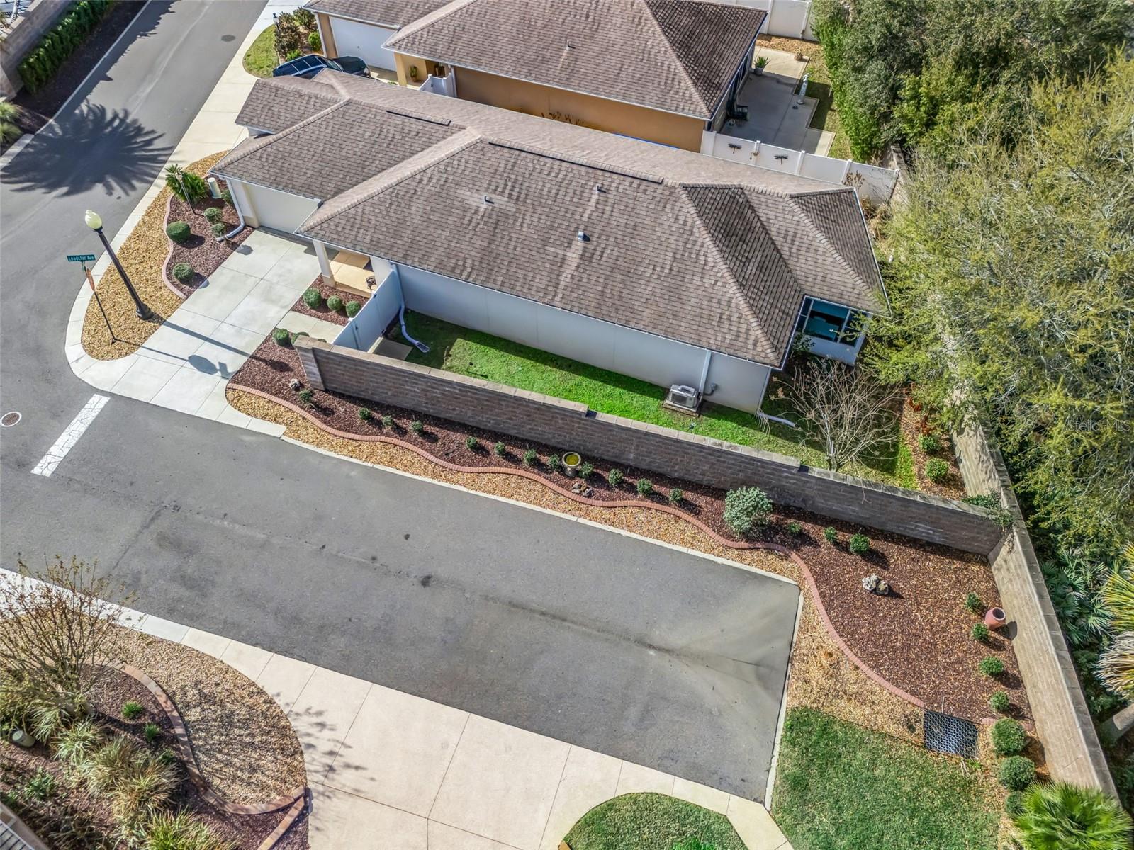 Image 43 of 50 For 1946 Loadstar Avenue