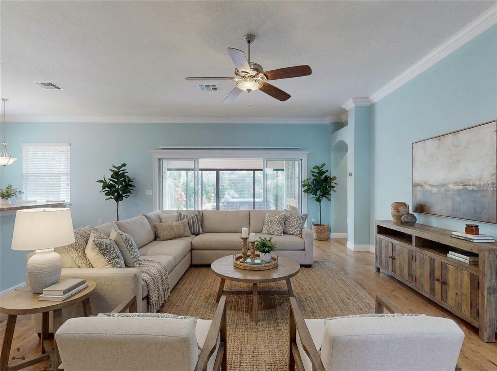 Image 2 of 18 For 2450 Carriage Hill Way