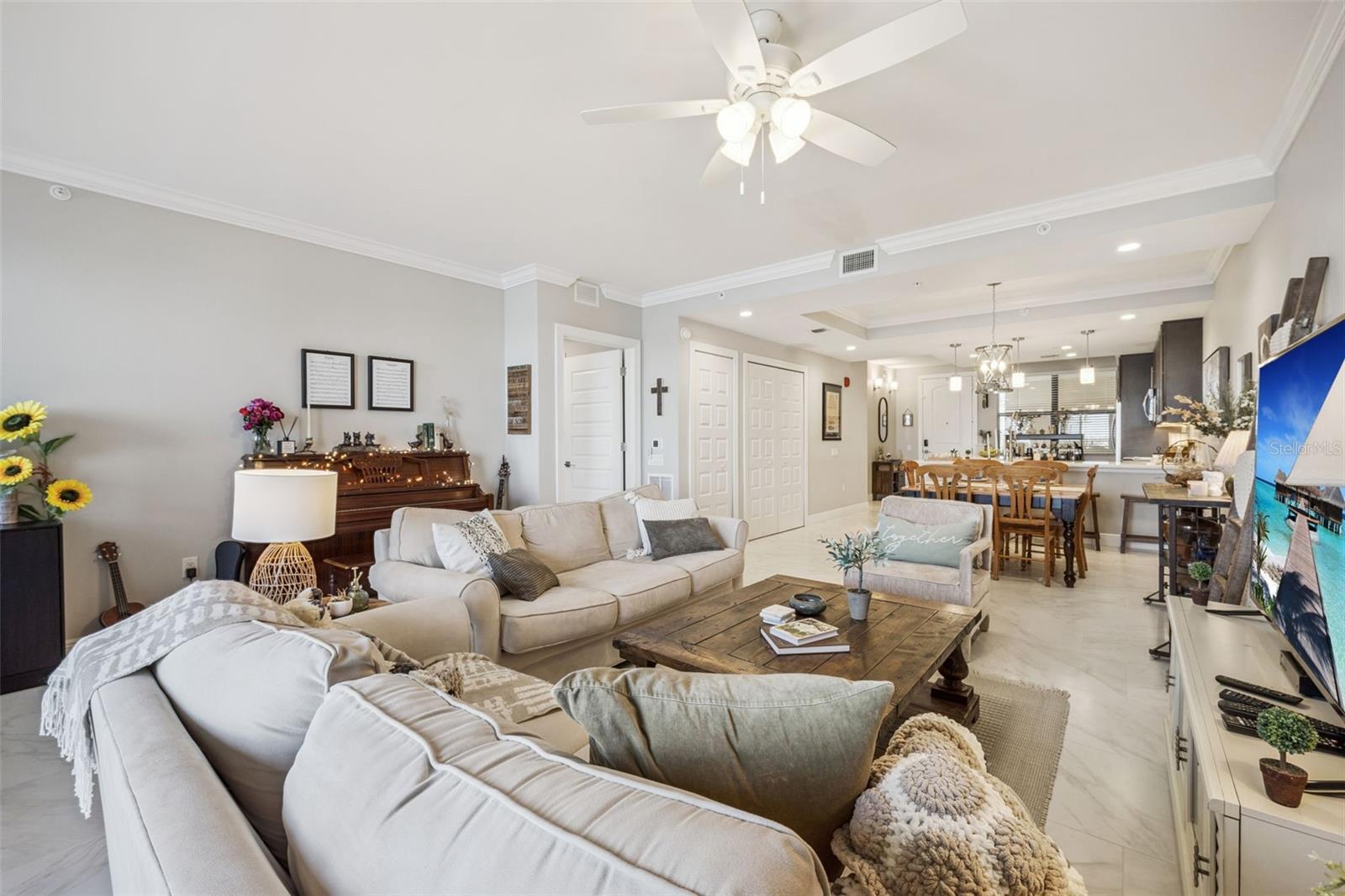 Image 19 of 46 For 16300 County Road 455 503