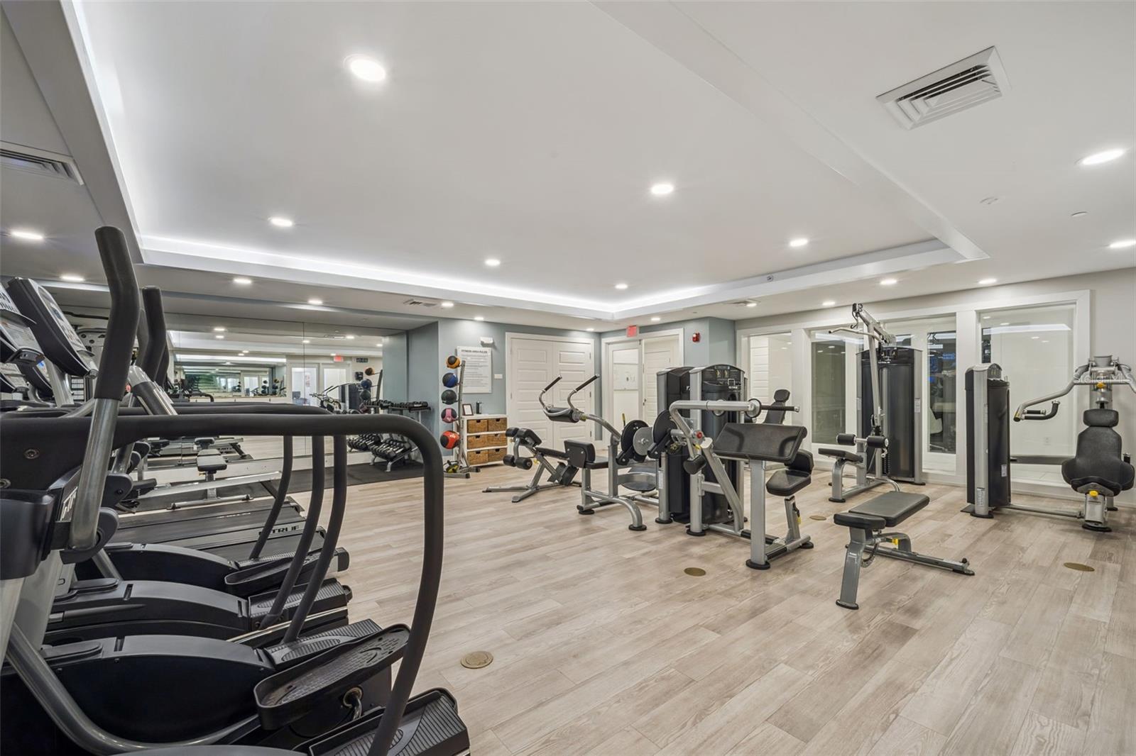 Image 43 of 46 For 16300 County Road 455 503