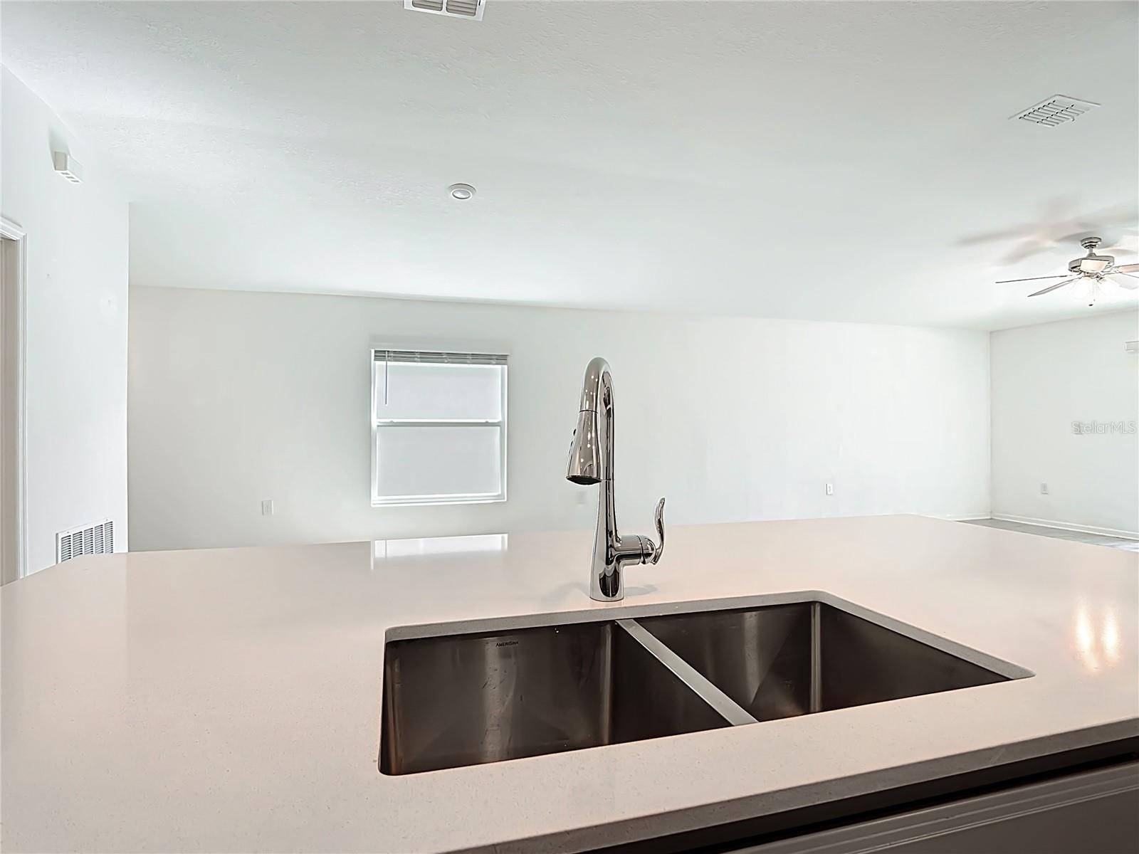 Image 13 of 49 For 441 Macarthur Street