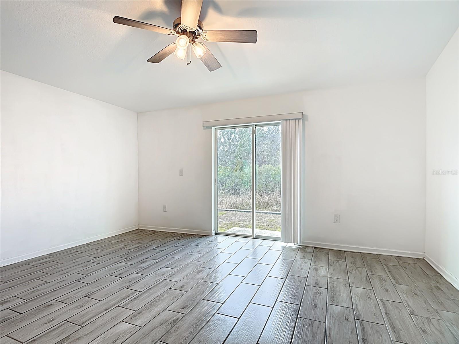 Image 14 of 49 For 441 Macarthur Street