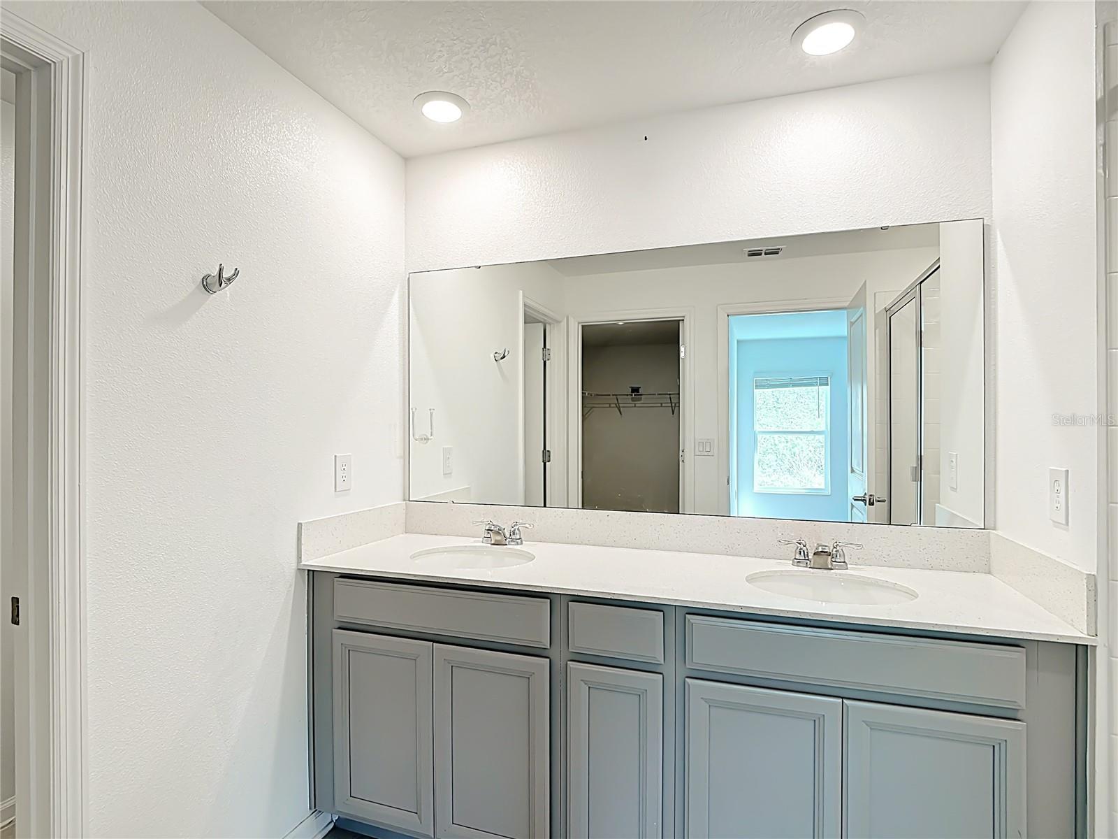 Image 29 of 49 For 441 Macarthur Street