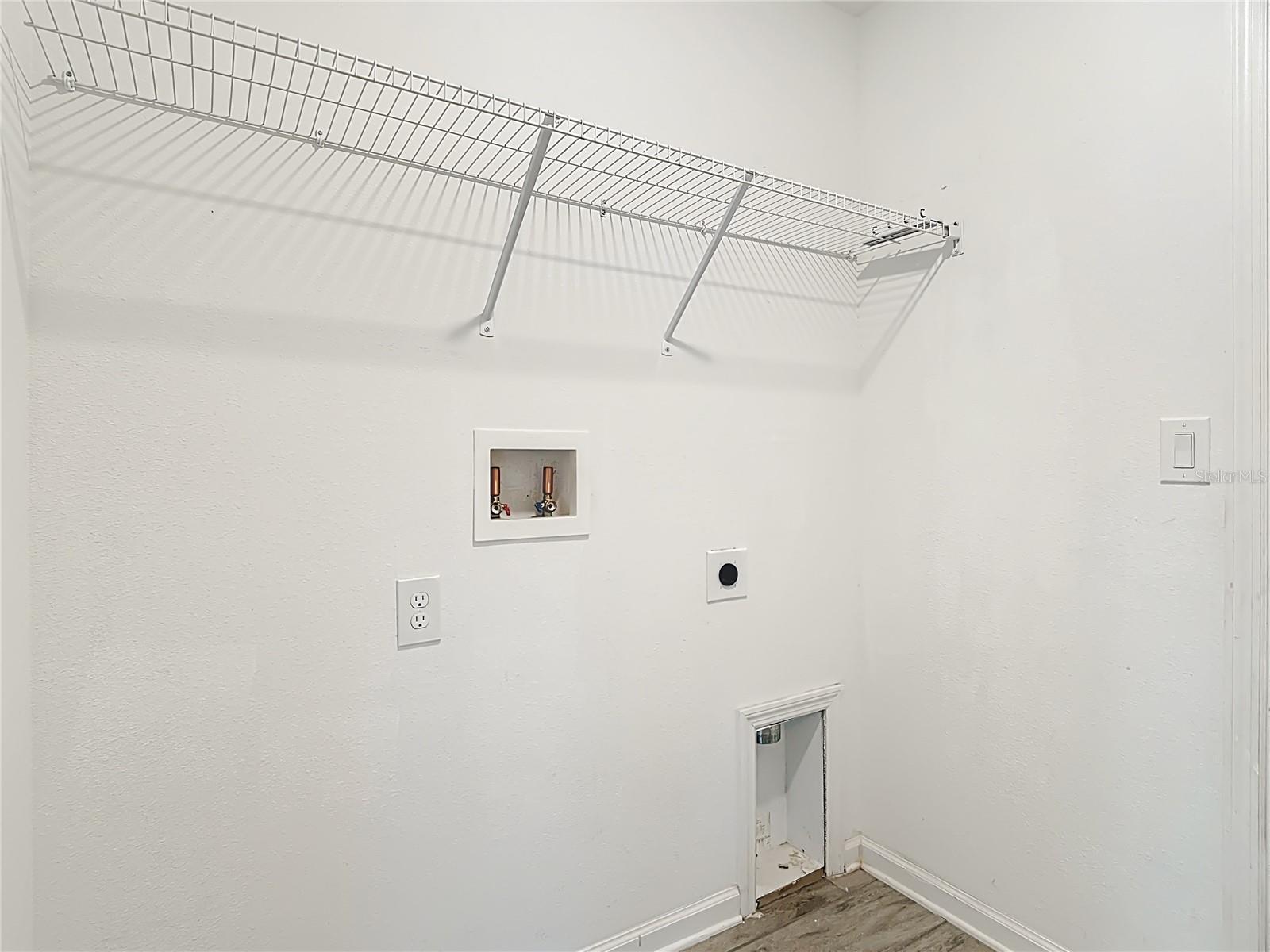 Image 32 of 49 For 441 Macarthur Street