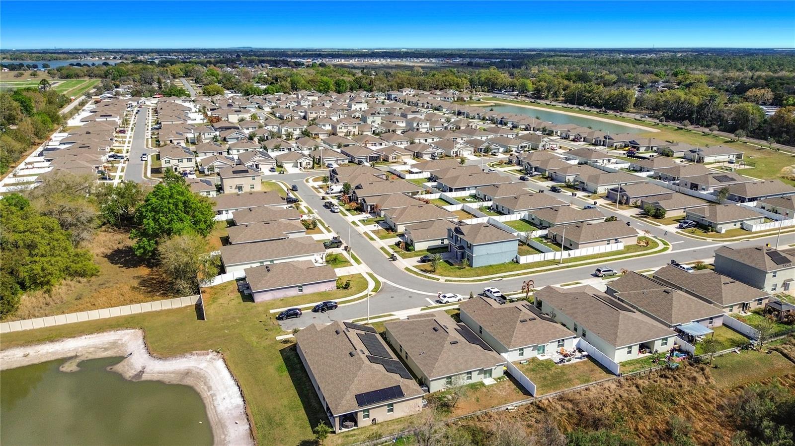 Image 42 of 49 For 441 Macarthur Street