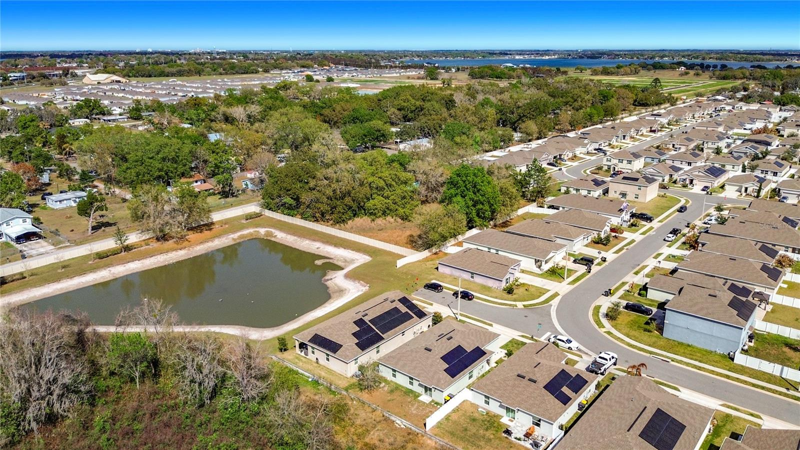 Image 43 of 49 For 441 Macarthur Street