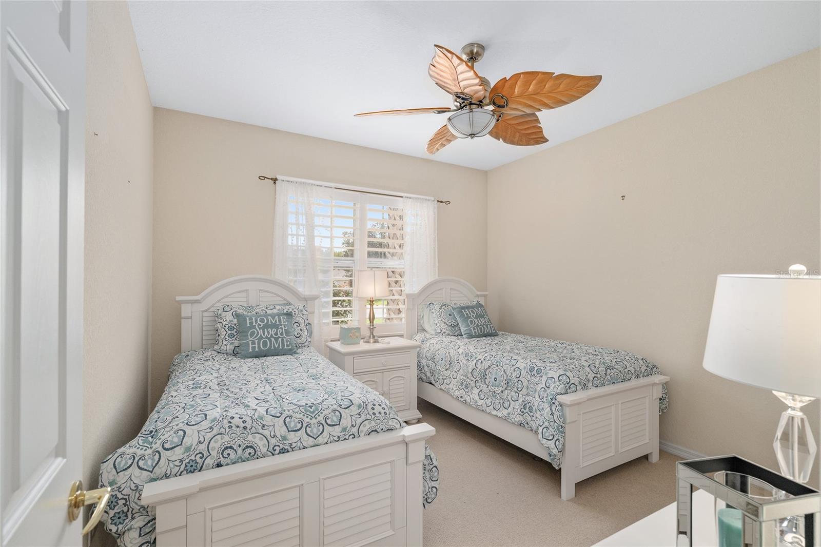 Image 29 of 71 For 13720 97th Avenue