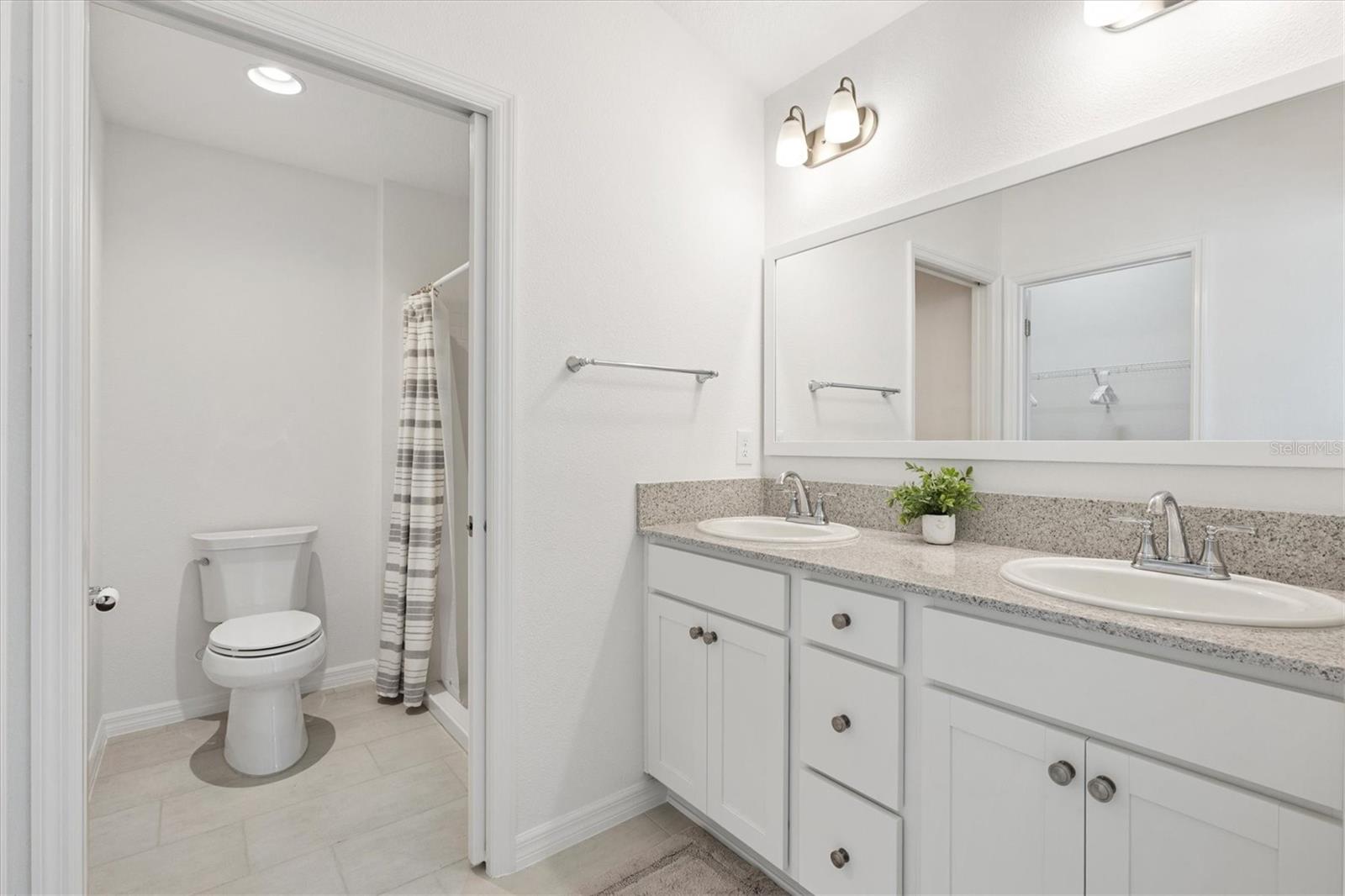 Image 21 of 34 For 1609 Smart Pl