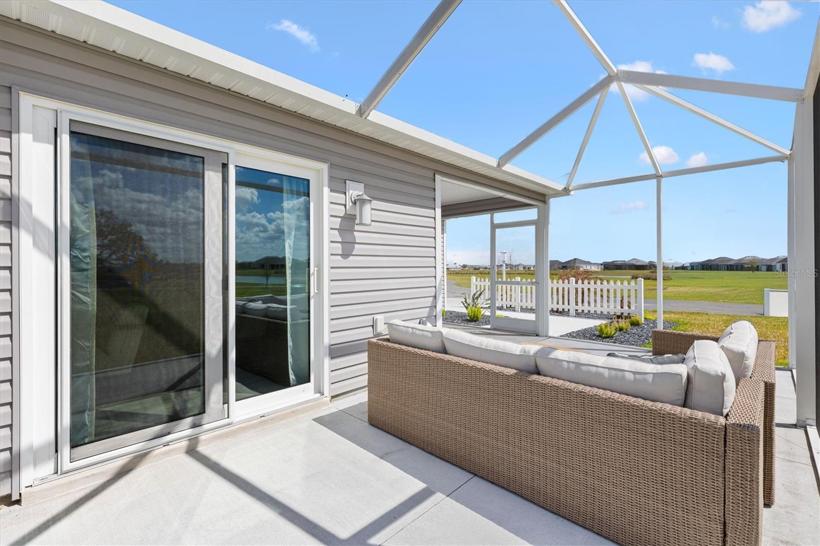 Image 8 of 34 For 1609 Smart Pl