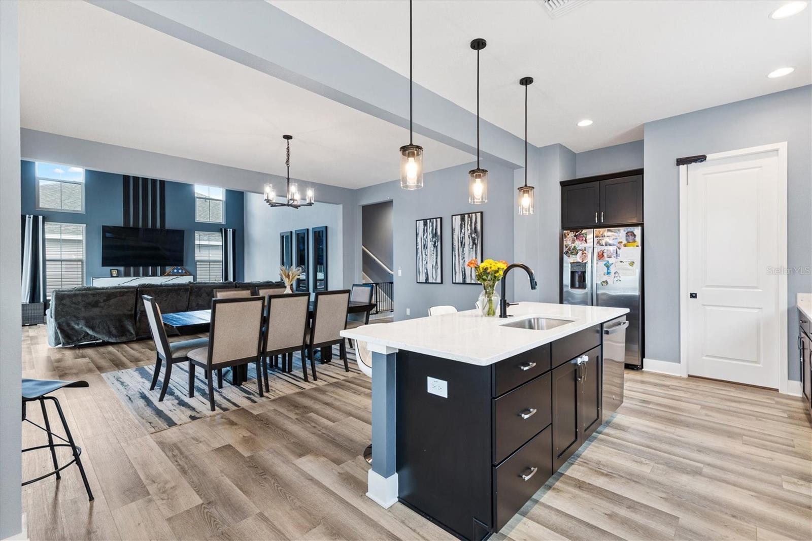 Image 20 of 59 For 2744 Alder Ave