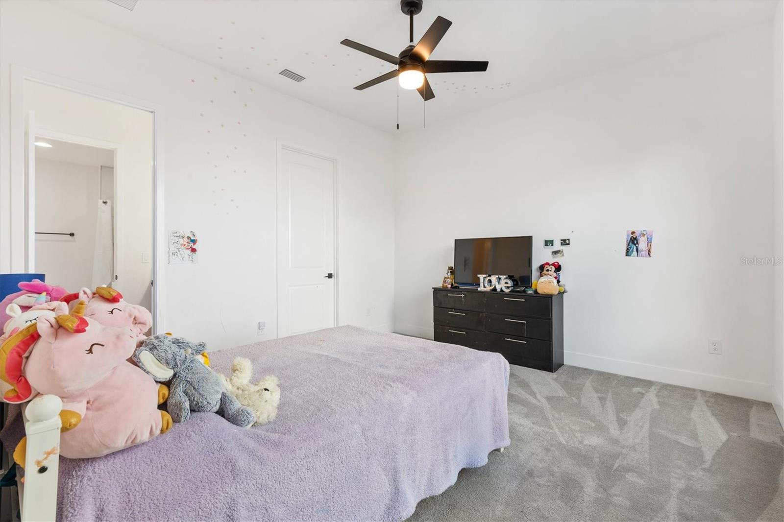 Image 31 of 59 For 2744 Alder Ave