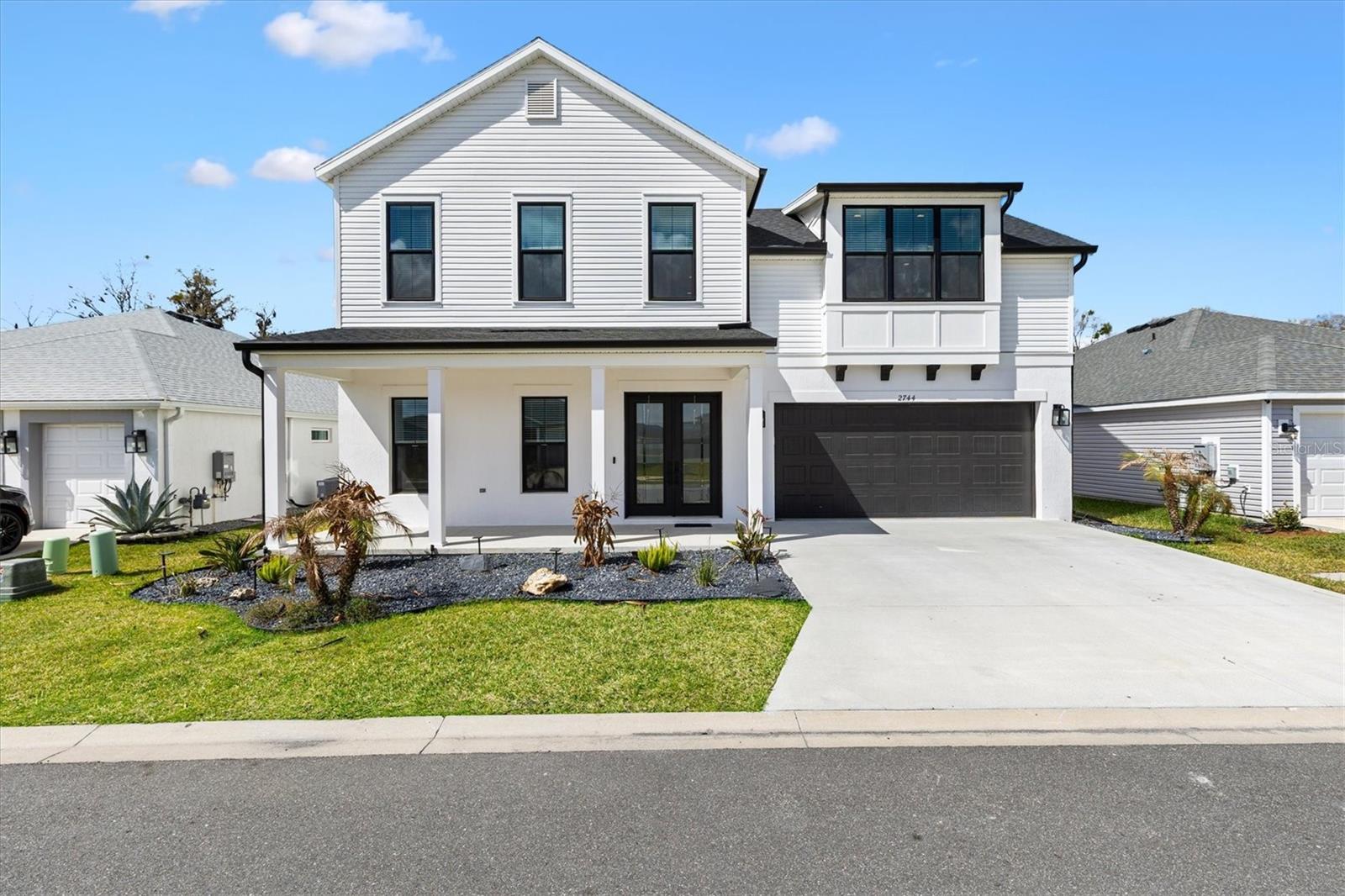 Image 5 of 59 For 2744 Alder Ave