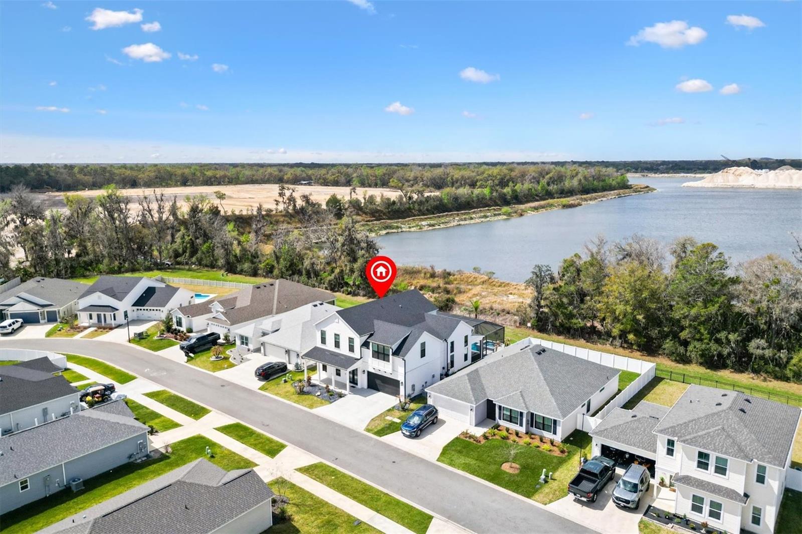 Image 55 of 59 For 2744 Alder Ave