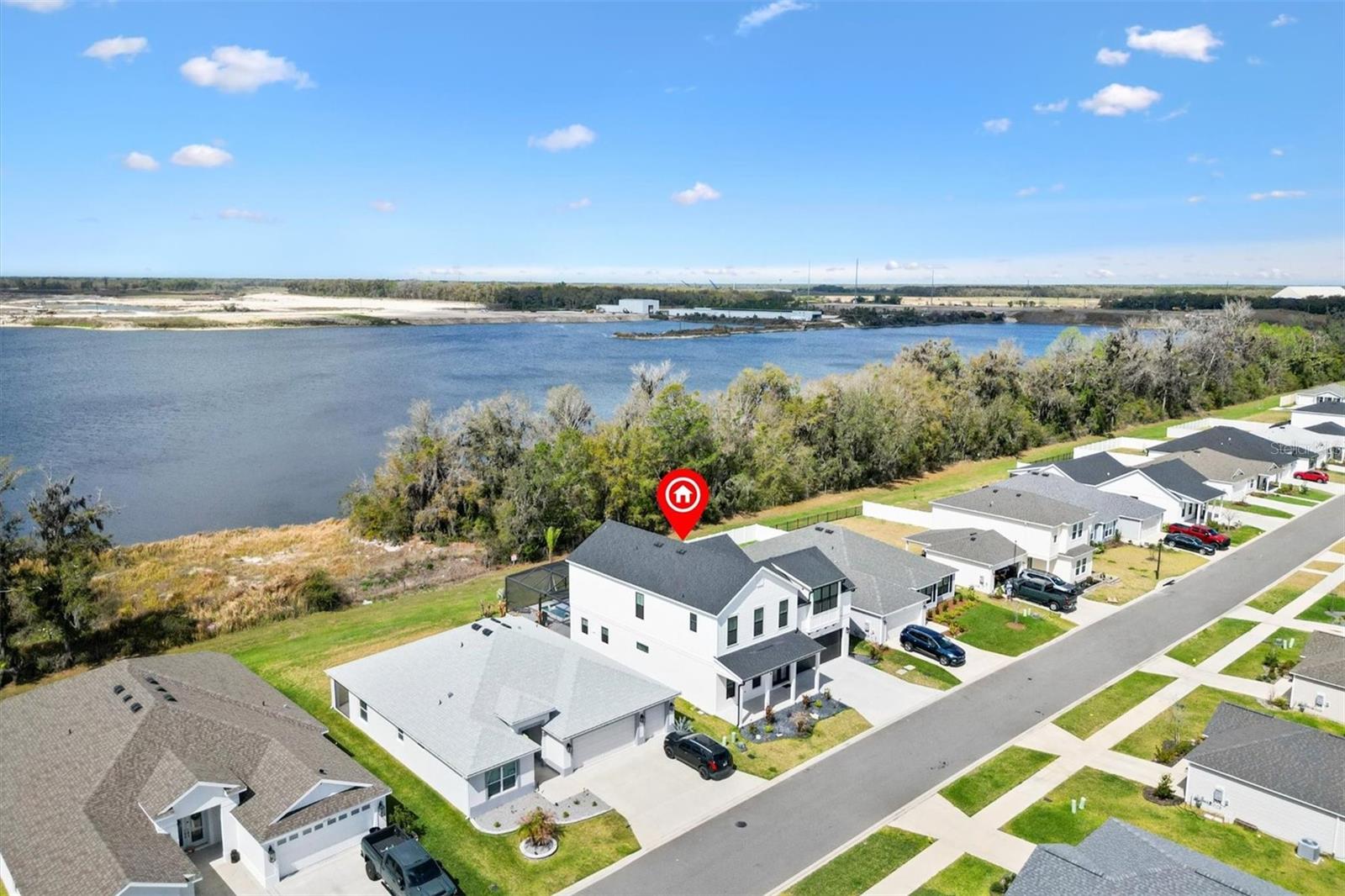 Image 56 of 59 For 2744 Alder Ave