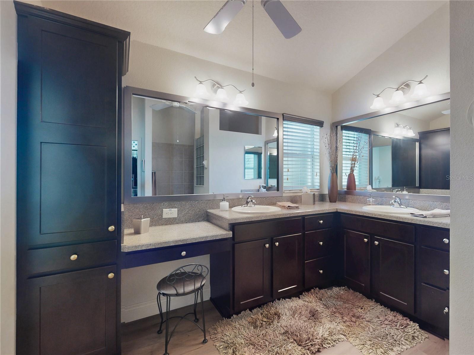 Image 32 of 46 For 3130 Vandenberg Court