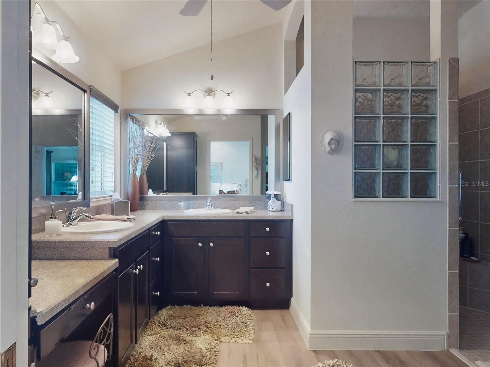 Image 33 of 46 For 3130 Vandenberg Court