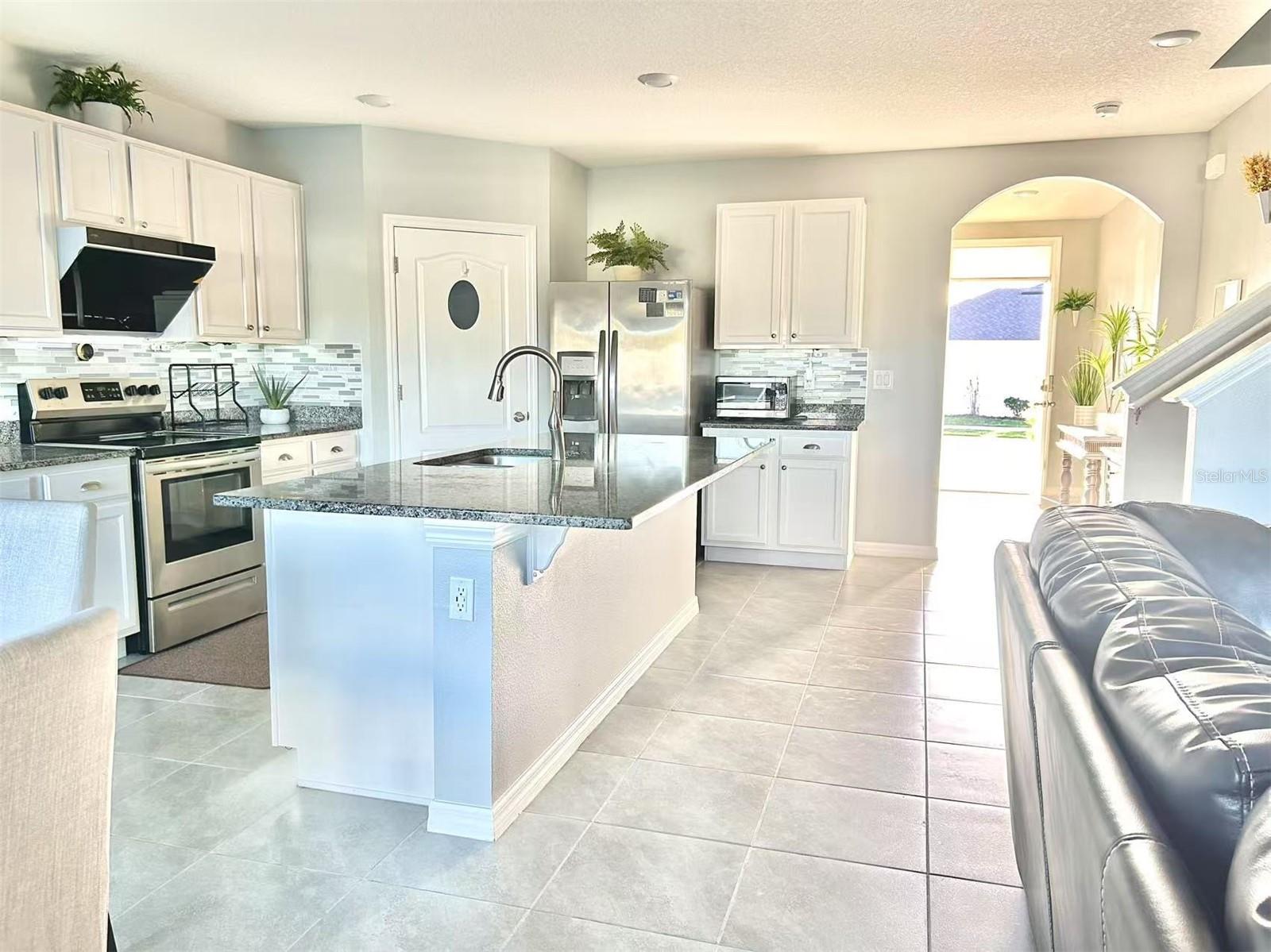 Image 13 of 50 For 3048 Bethpage Loop