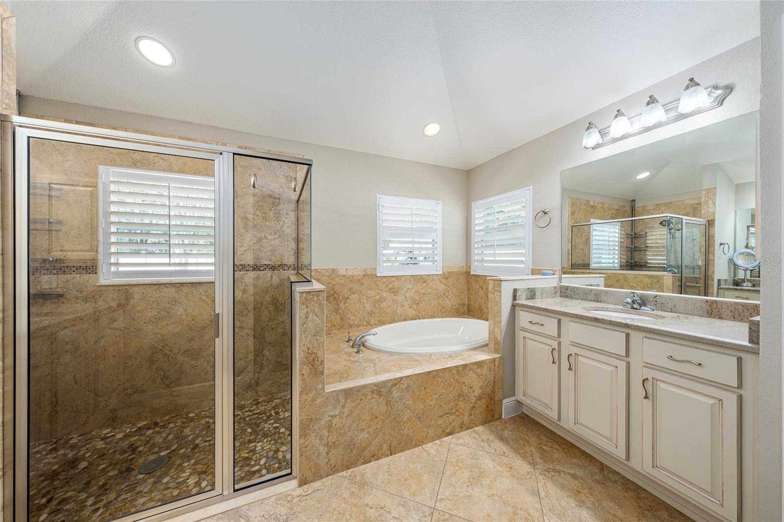 Image 51 of 100 For 8353 162nd Street