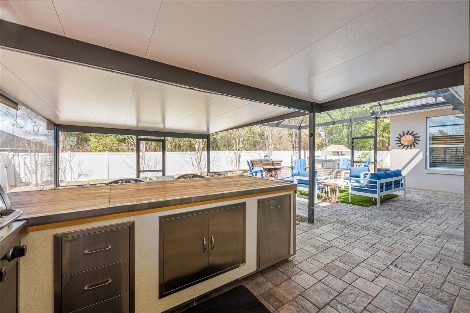 Image 82 of 100 For 8353 162nd Street