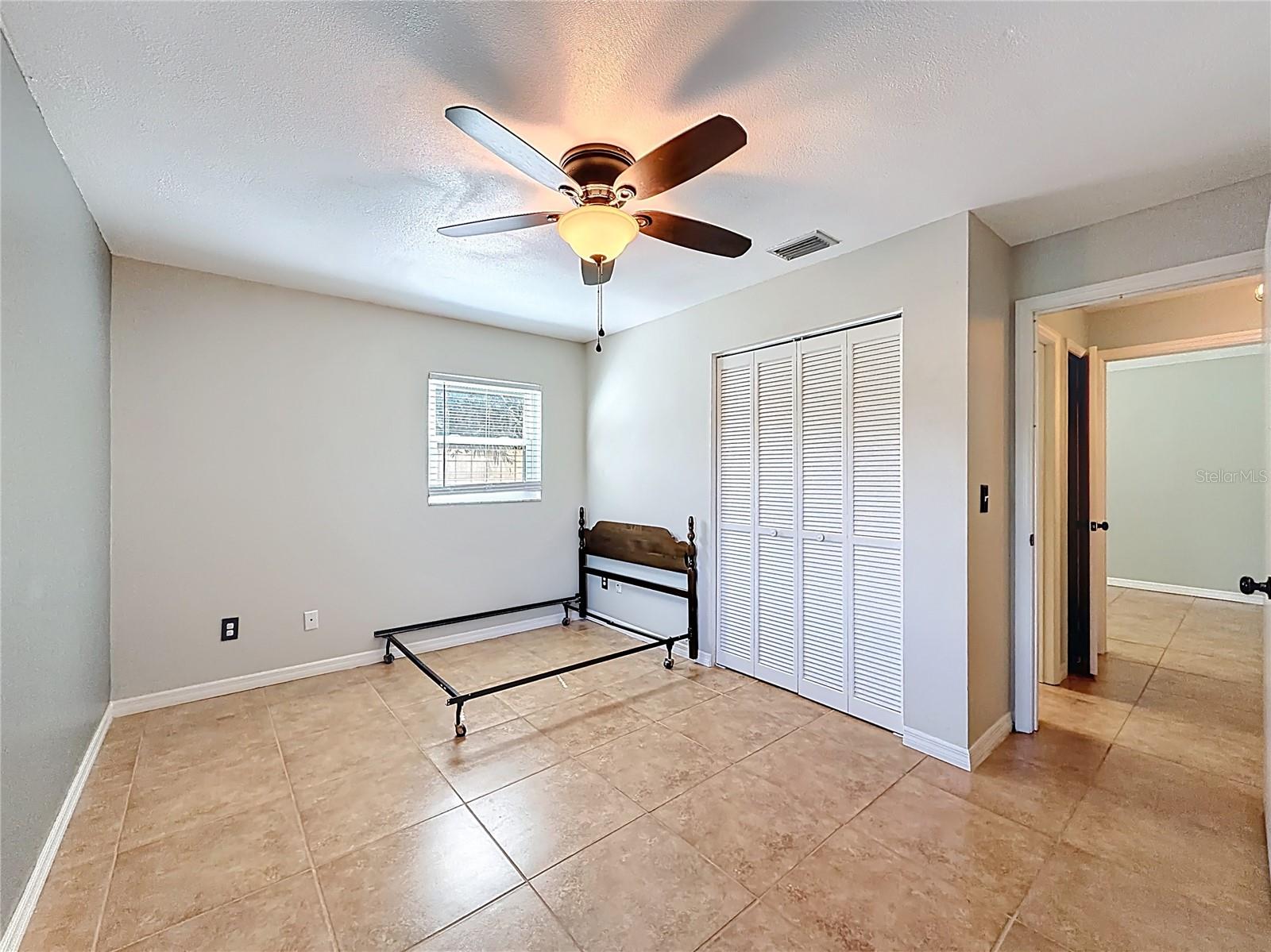 Image 23 of 42 For 11404 56th Avenue