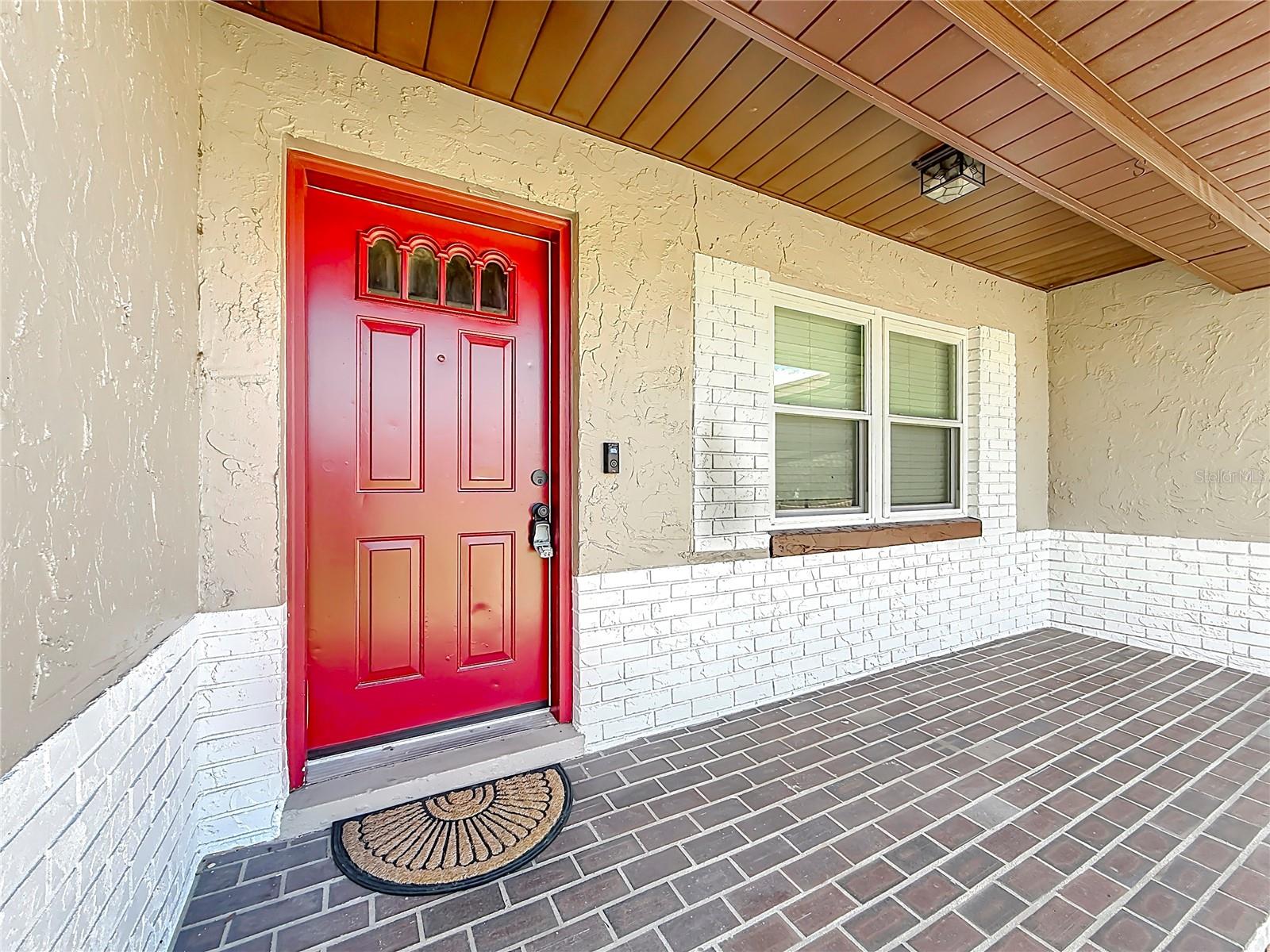 Image 4 of 42 For 11404 56th Avenue