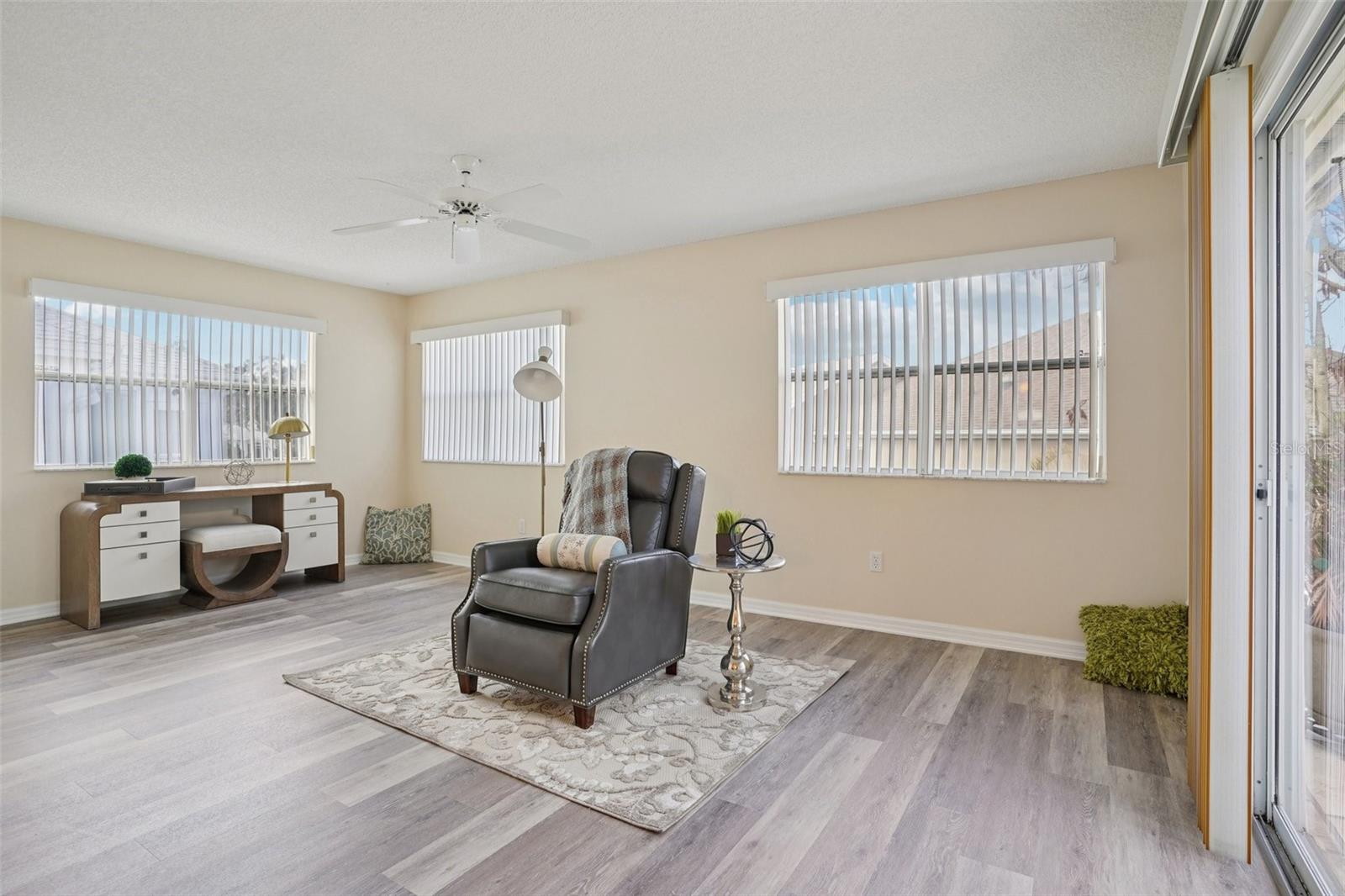 Image 15 of 46 For 1204 Barcelona Drive