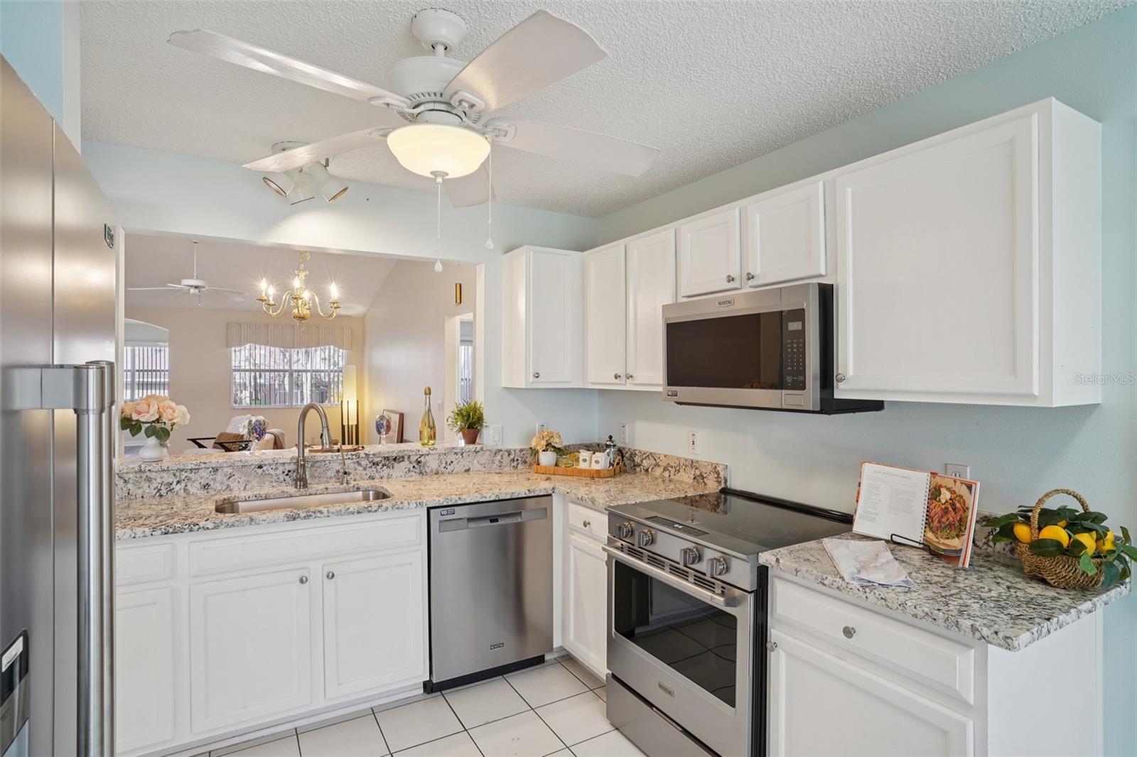 Image 24 of 46 For 1204 Barcelona Drive