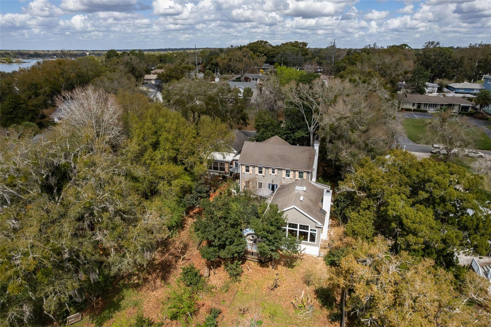 Image 45 of 55 For 976 Fairview Avenue