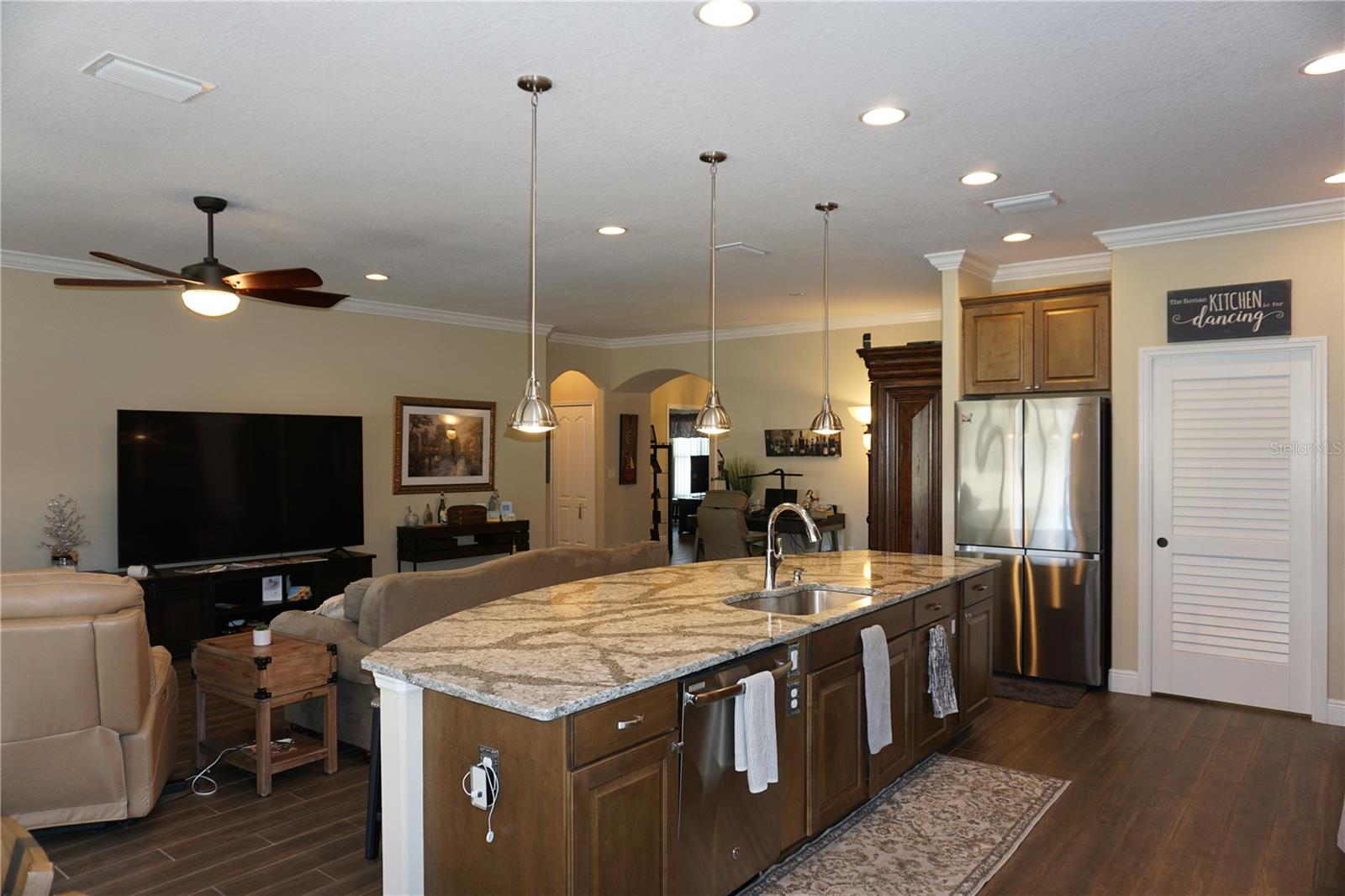 Image 11 of 63 For 3749 Arlington Ridge Boulevard