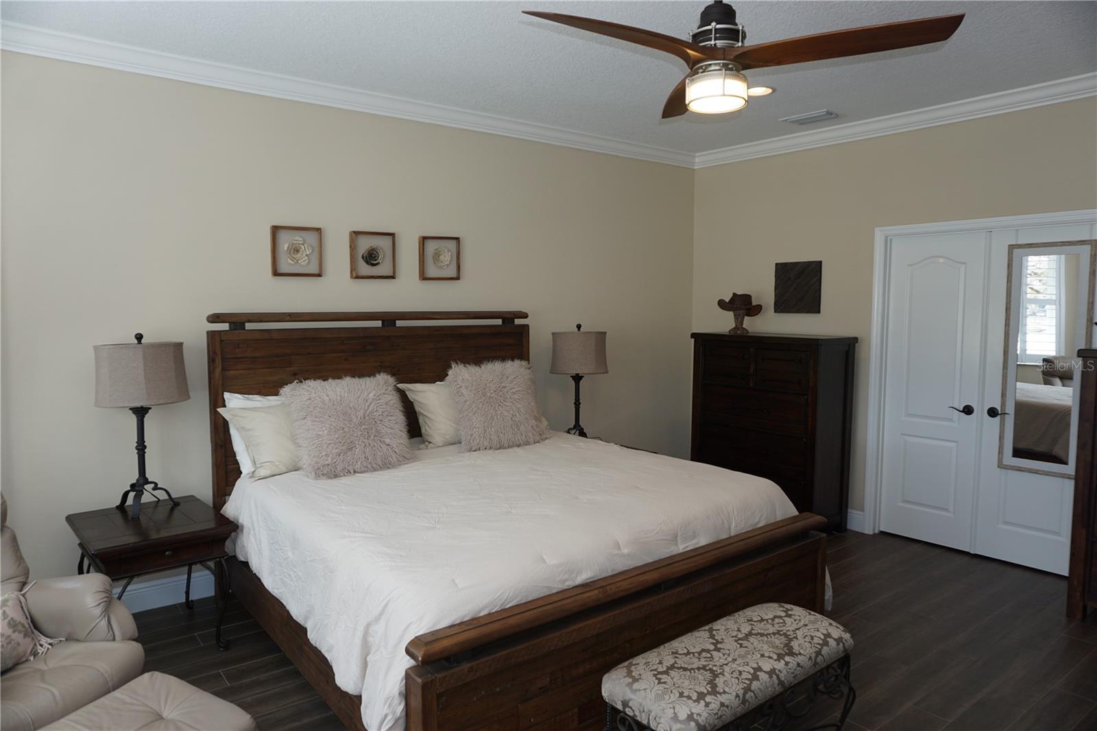 Image 13 of 63 For 3749 Arlington Ridge Boulevard