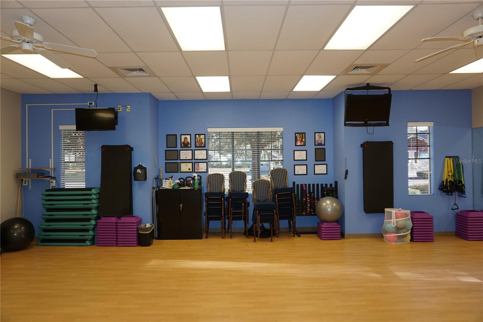 Image 44 of 63 For 3749 Arlington Ridge Boulevard