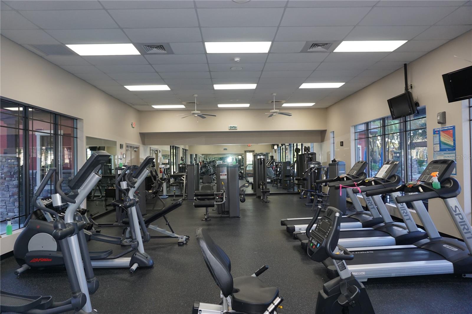 Image 49 of 63 For 3749 Arlington Ridge Boulevard