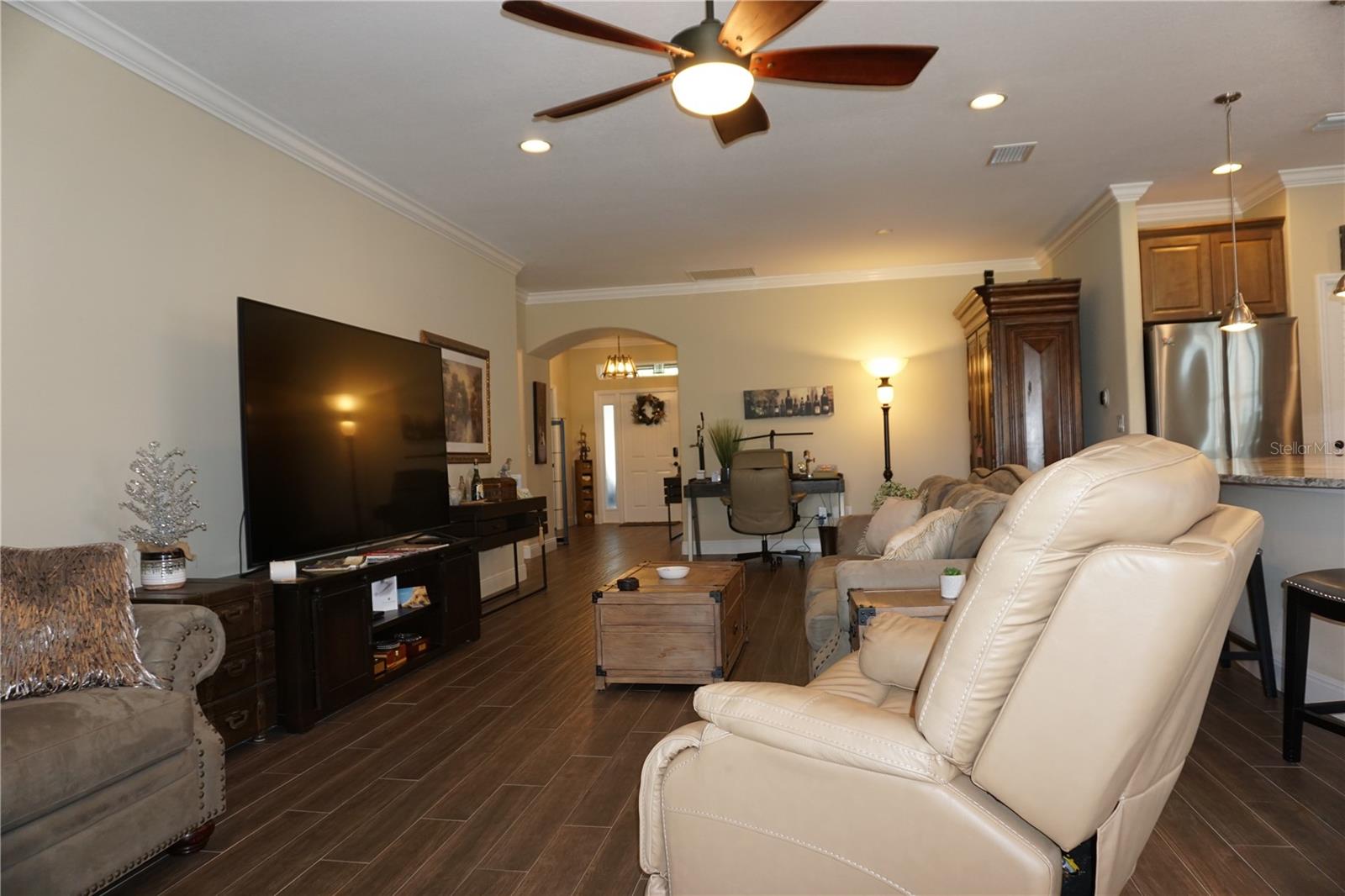 Image 5 of 63 For 3749 Arlington Ridge Boulevard