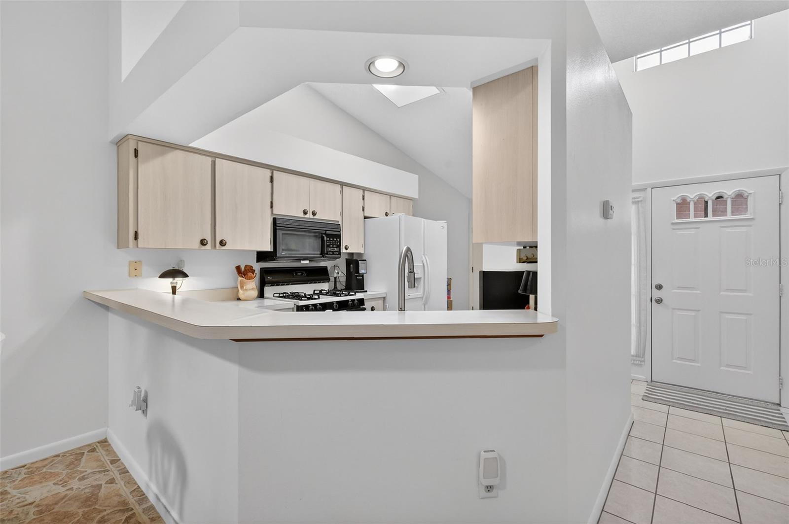 Image 23 of 54 For 5506 Rosewall Circle