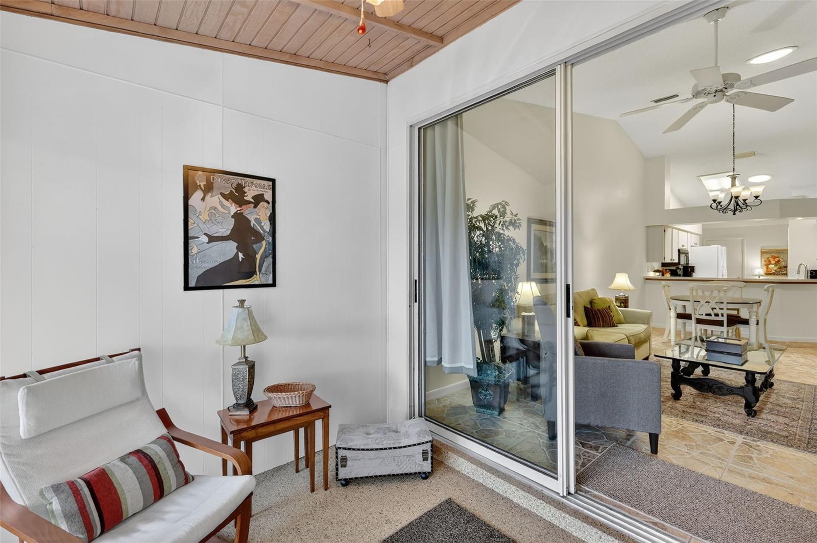 Image 41 of 54 For 5506 Rosewall Circle