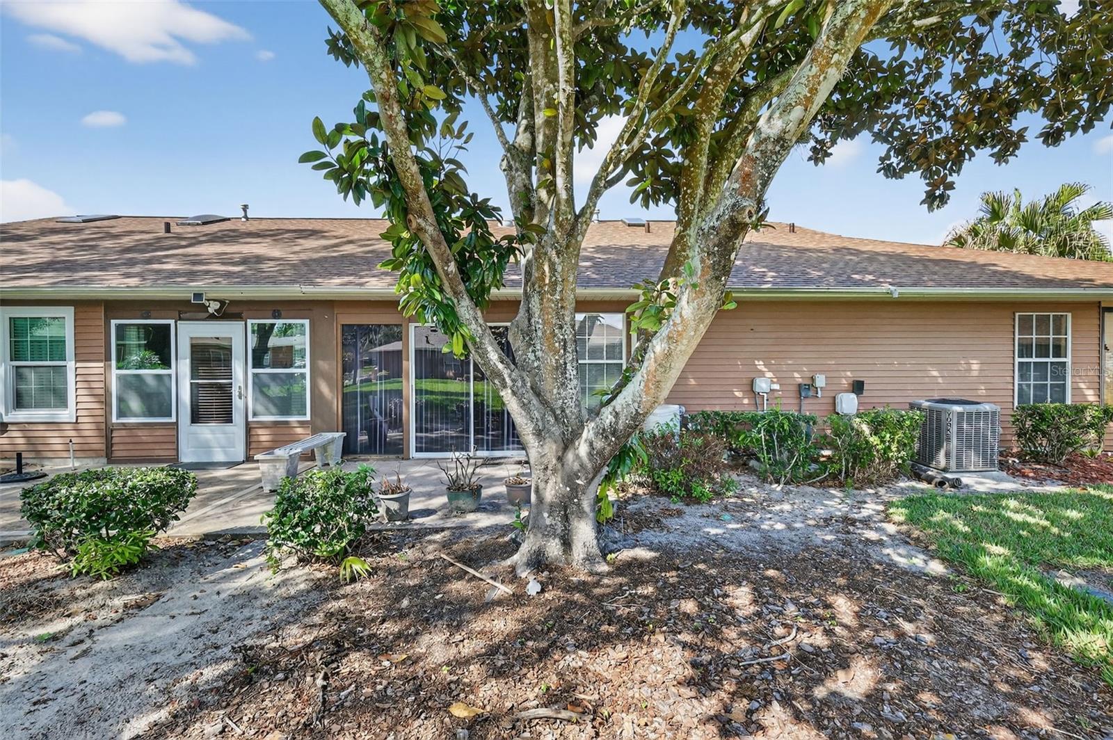 Image 45 of 54 For 5506 Rosewall Circle