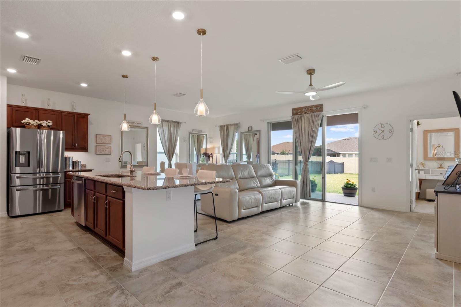 Image 13 of 54 For 125 Silver Maple Road