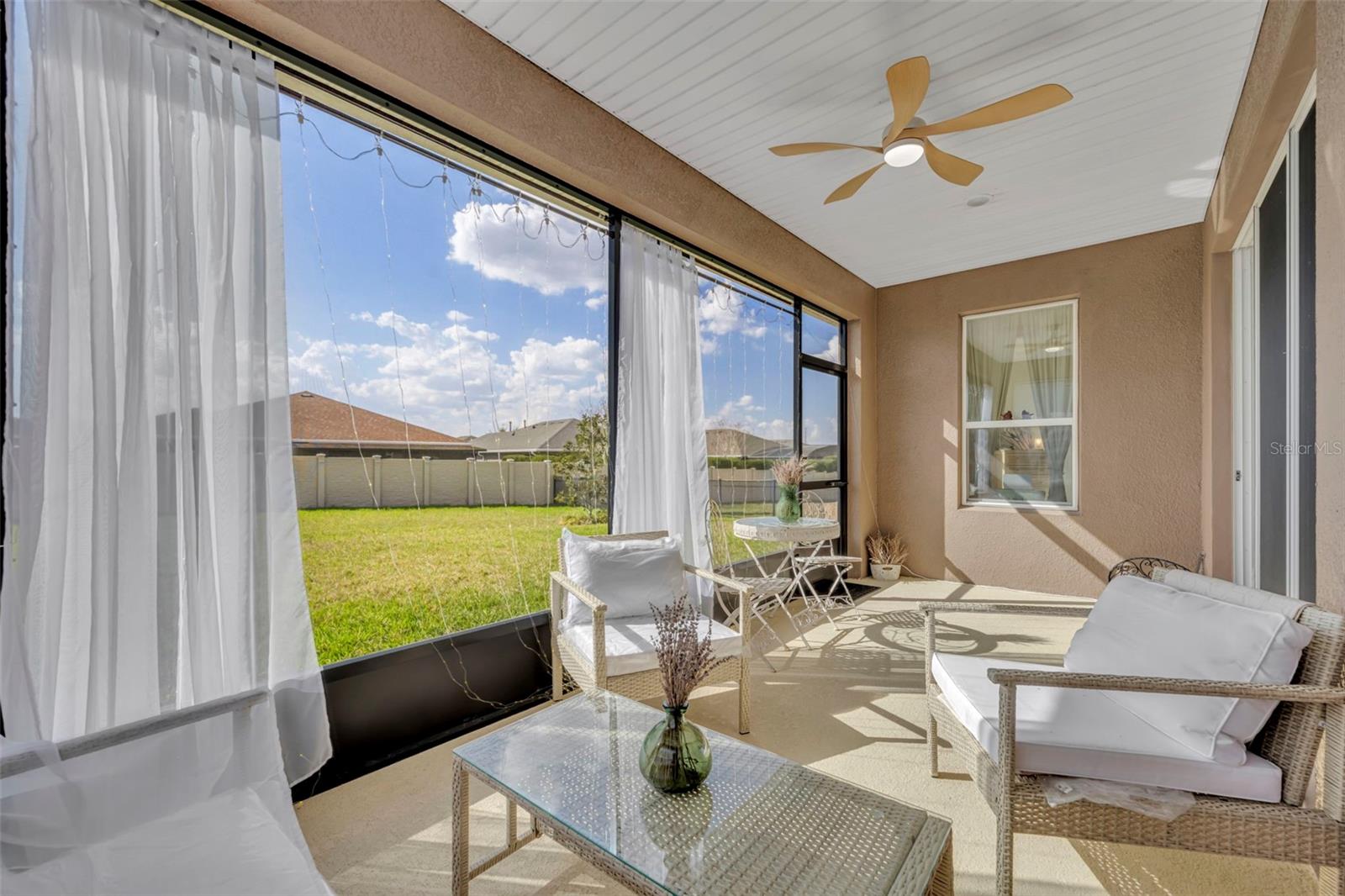 Image 37 of 54 For 125 Silver Maple Road