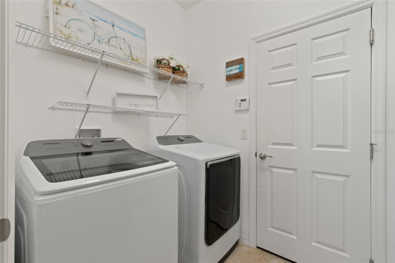 Image 42 of 54 For 125 Silver Maple Road