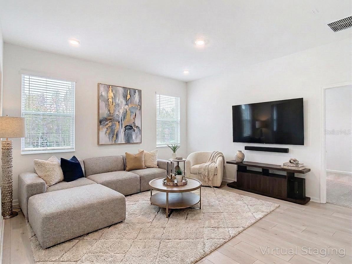 Image 18 of 41 For 2950 Supermarine Road