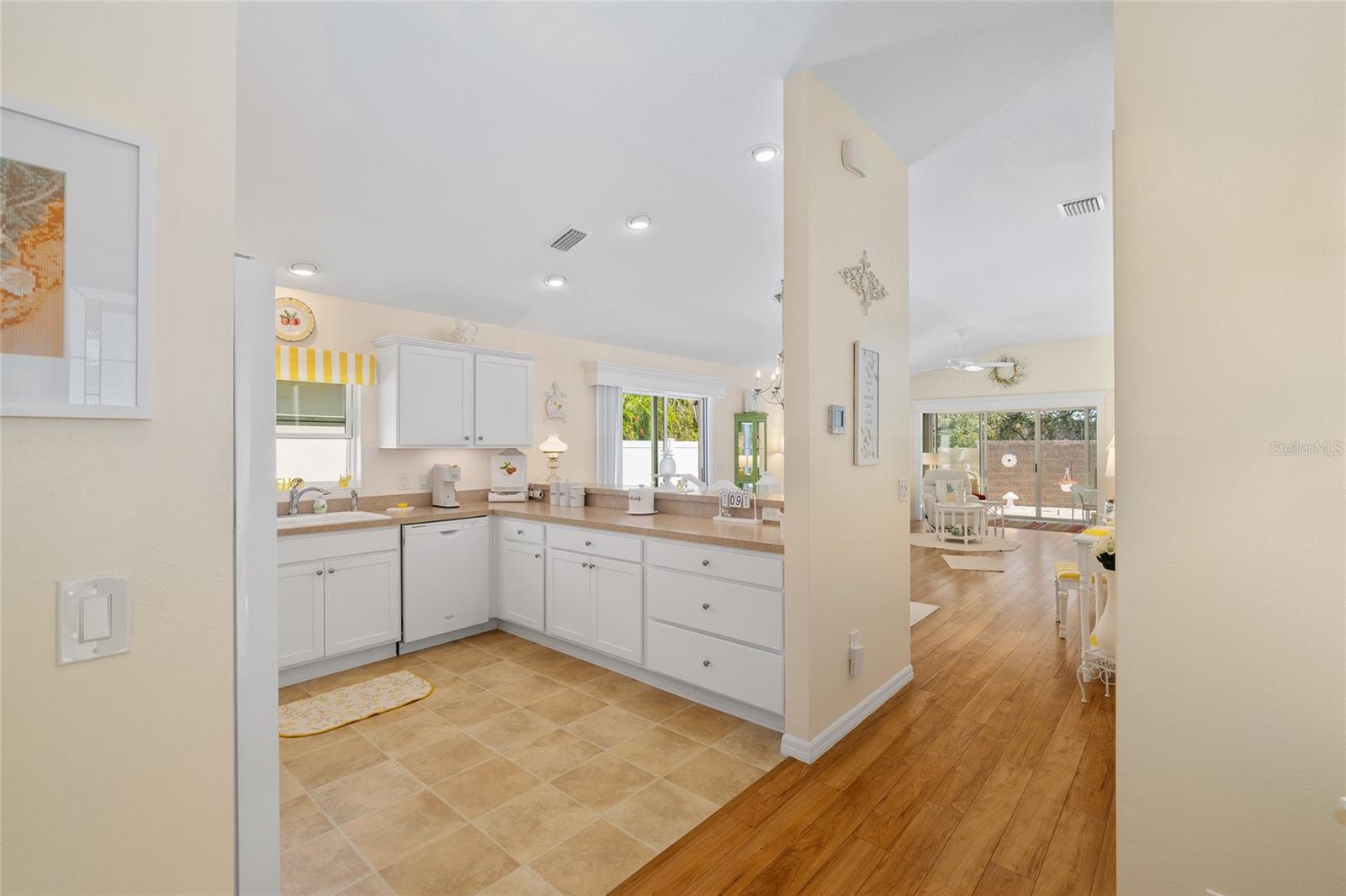 Image 15 of 40 For 16673 92nd Stokes Court