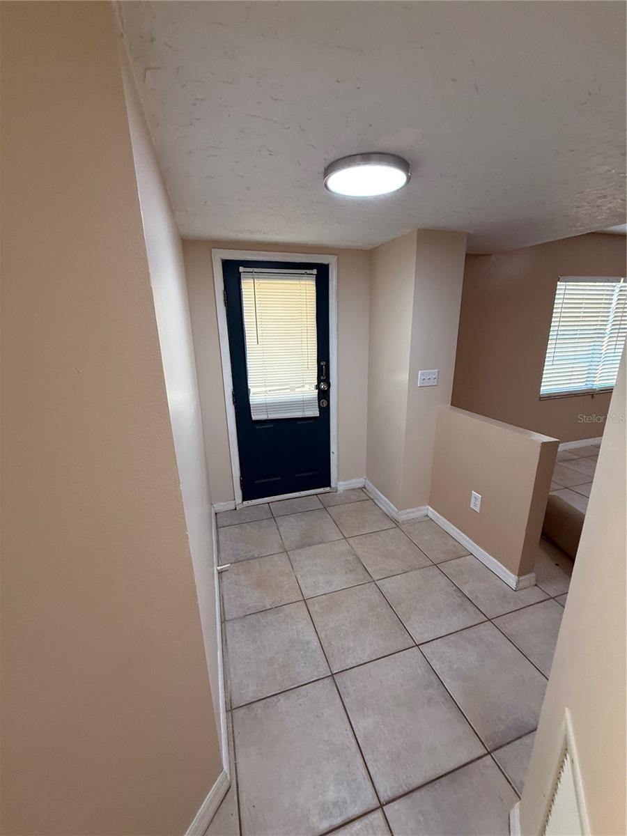 Image 29 of 56 For 1247 Lakeview Drive