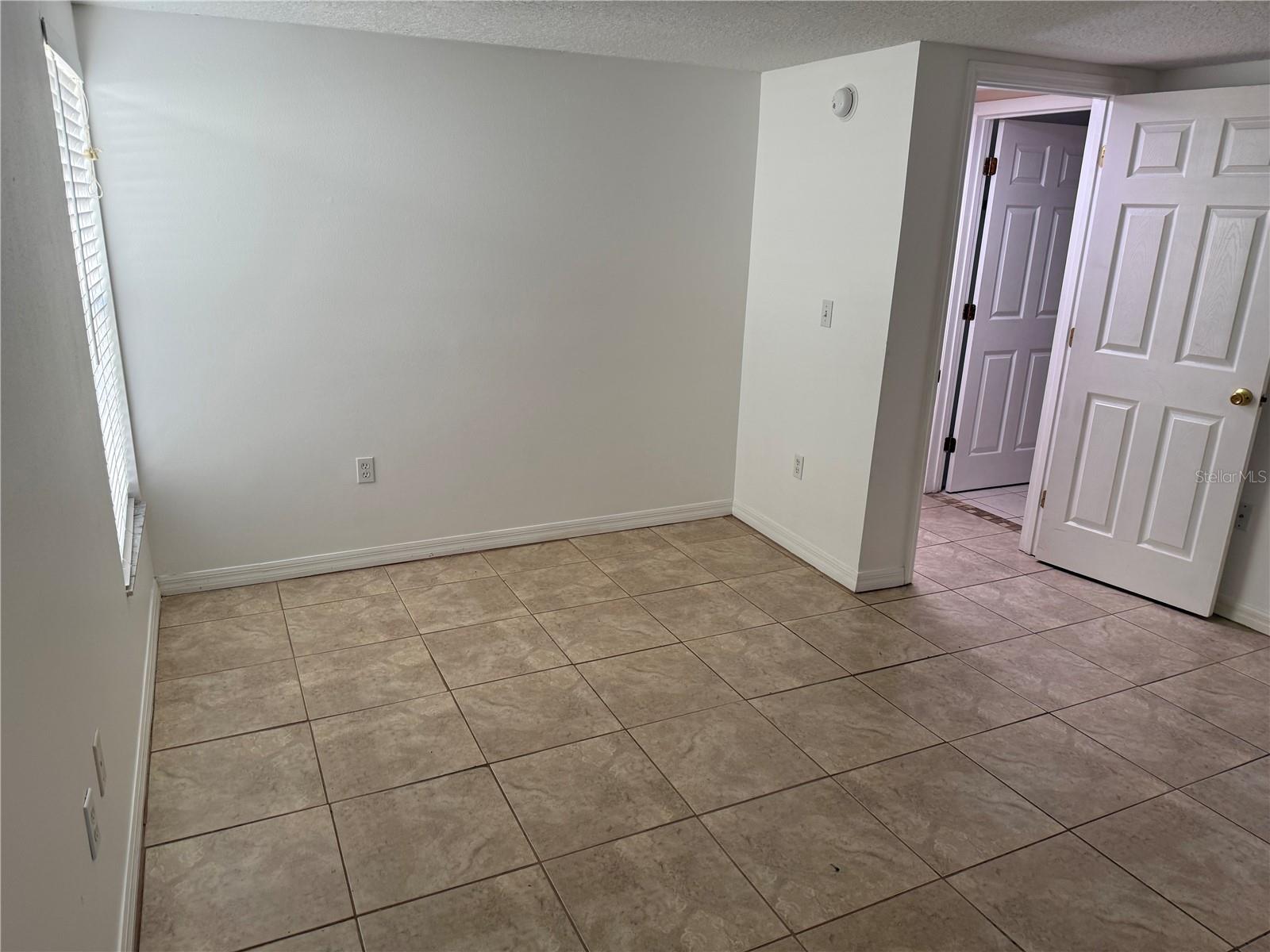 Image 49 of 56 For 1247 Lakeview Drive