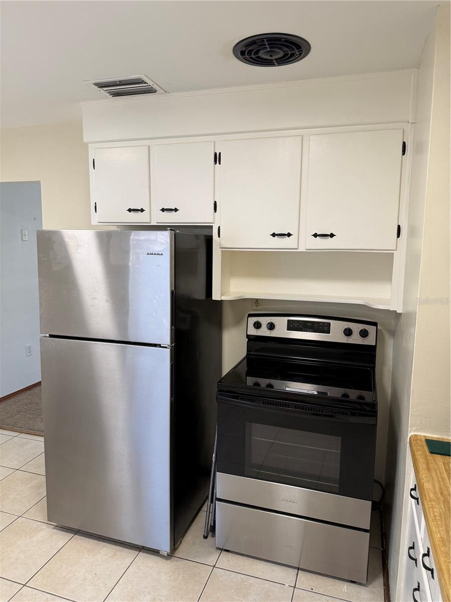 Image 7 of 56 For 1247 Lakeview Drive